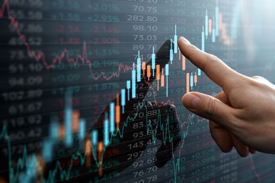En nuestro comparador de acciones dispone de  información fiable y rigurosa de las casi 190 acciones que anali-zamos diariamente.